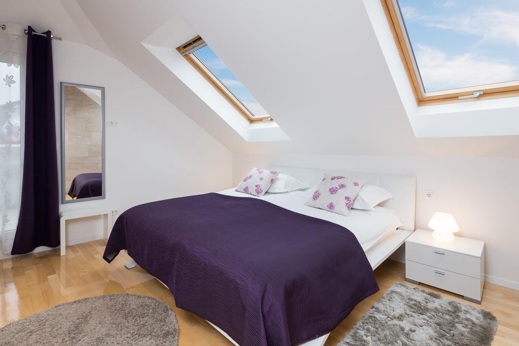Laura Lux Suites Сплит Экстерьер фото