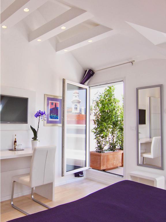 Laura Lux Suites Сплит Экстерьер фото